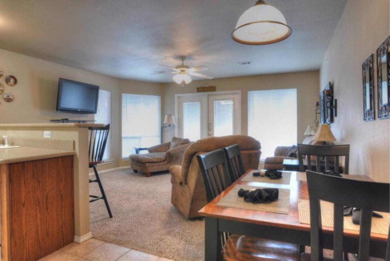 Windrow Retreat Daire New Braunfels Dış mekan fotoğraf